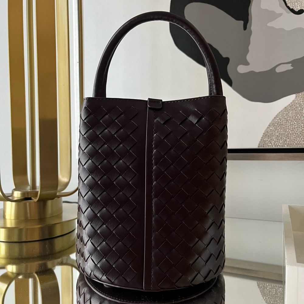 TQTA - Woven Bucket Bag